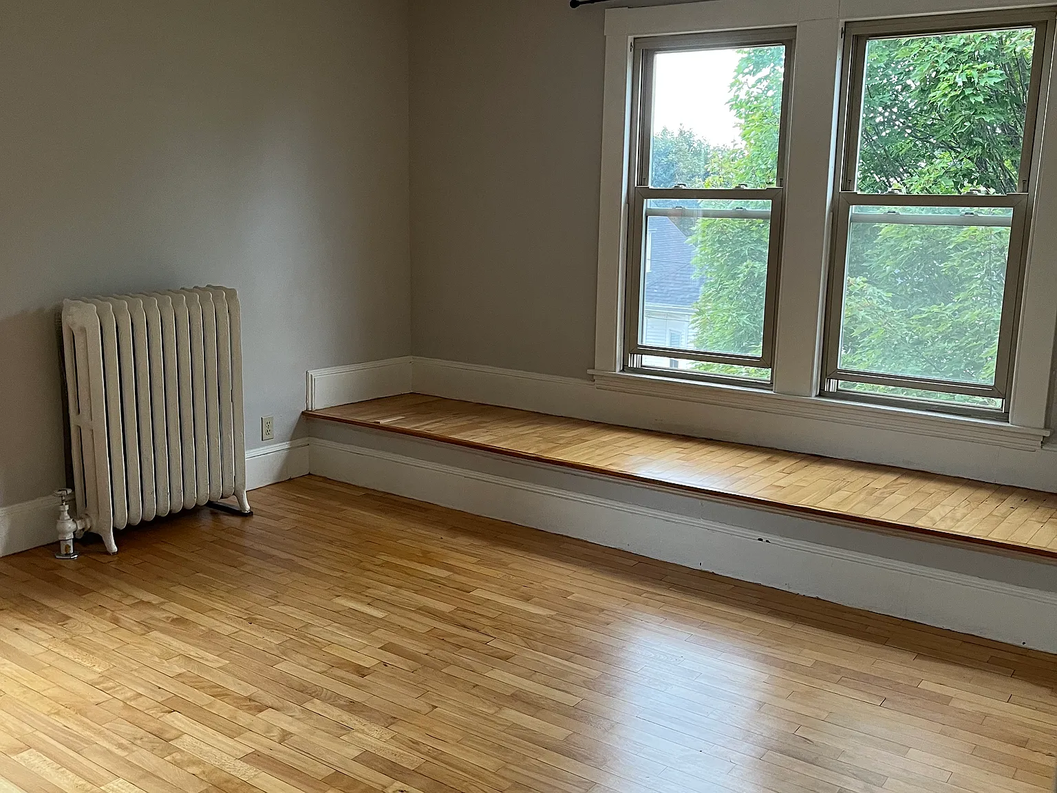 2 bed, 1800 sqft, $2,300 — Photo 4