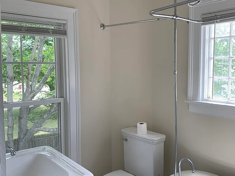 838 Boston Post Rd #3 — Photo 4