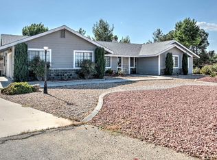 9456 Valley Vista Rd, Phelan, CA 92371