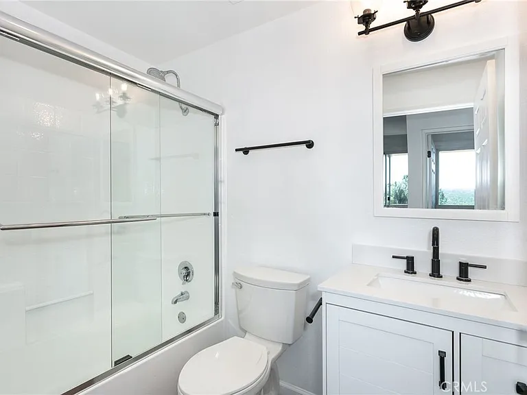 19350 Sherman Way #208 — Photo 11