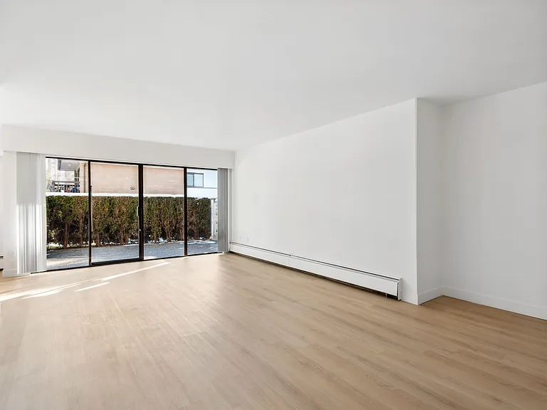 621 W 57th Ave #101 — Photo 29