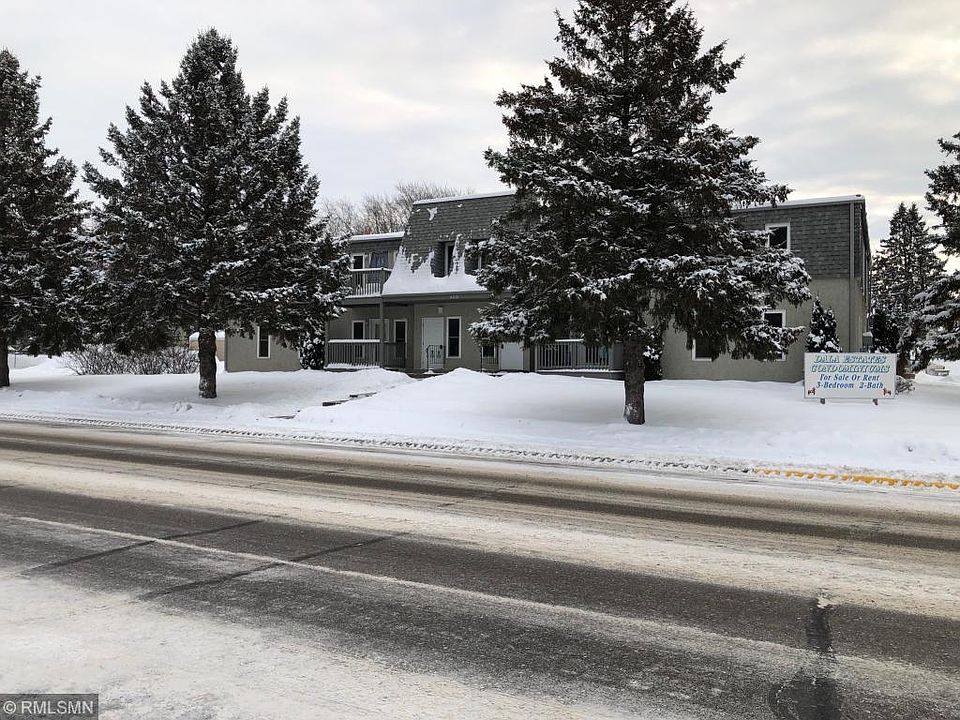 2nd image of 650 Union St S APT 1