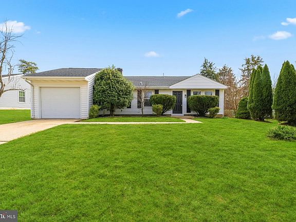 4th image of 7213 Johnnycake Rd