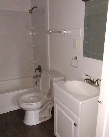 413 S Queen St #6 — Photo 5