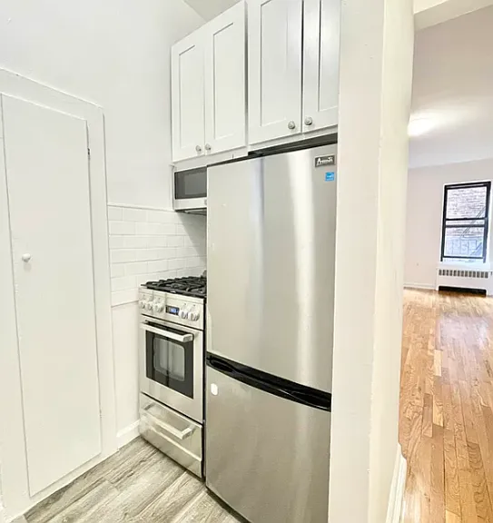 590 3rd Ave #3C — Photo 5