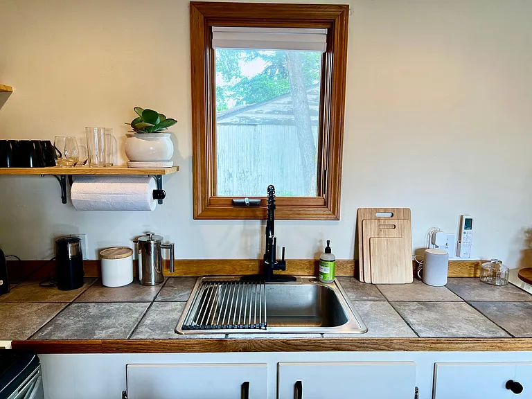 38 Shasta Pl #2 — Photo 9