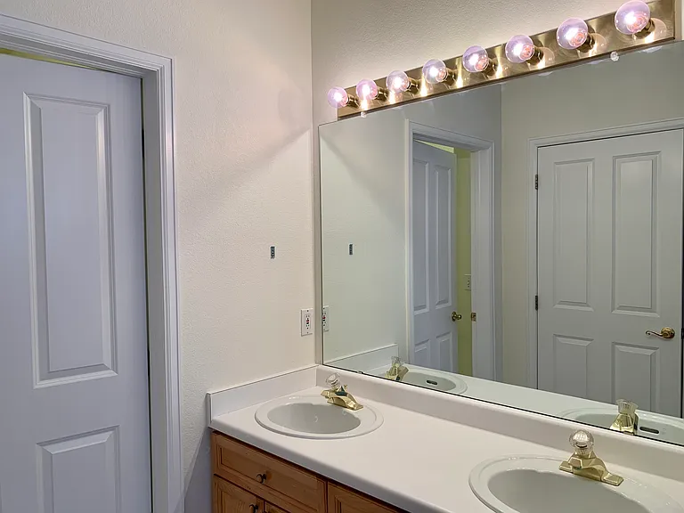 4034 S Carson St #203 — Photo 5