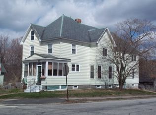 552 Spruce St, Manchester, NH 03103