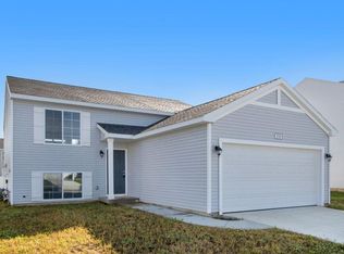 1719 Harper Grove Ln, Vicksburg, MI