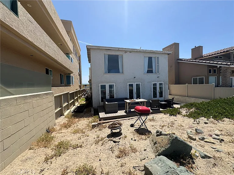 1398 Seacoast Dr #C — Photo 8