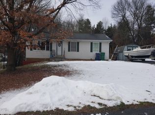 5716 Manor Dr, Woodbine, MD 21797