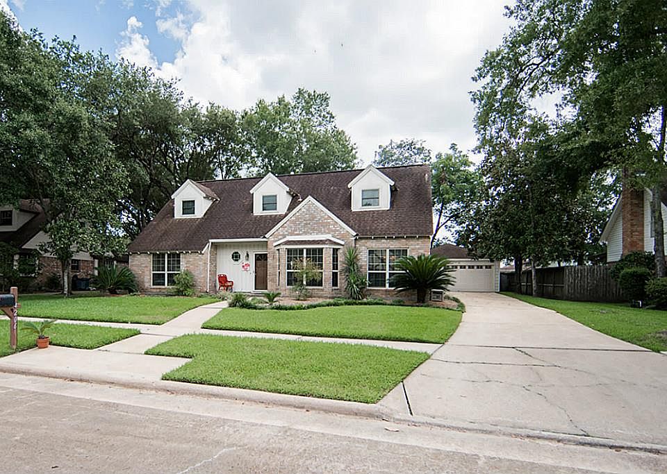 1st image of 4206 Crownwood Dr
