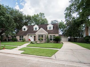 4206 Crownwood Dr, Seabrook, TX 77586