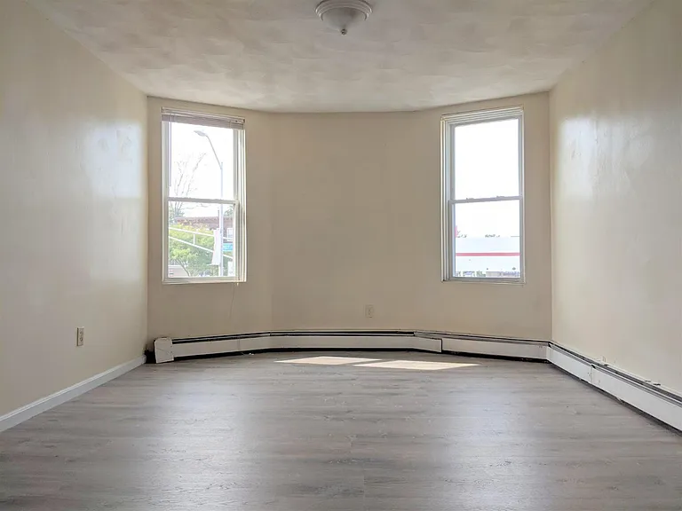 288 Prospect St #5 — Photo 4