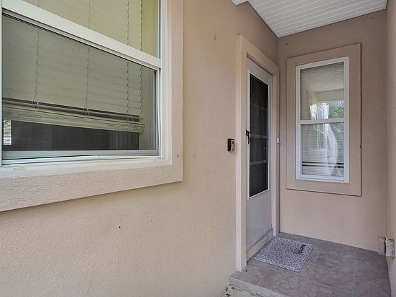 3rd image of 691 Main St