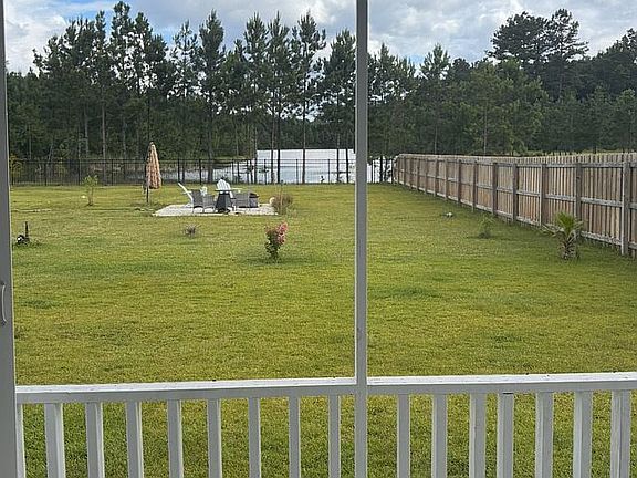 4th image of 106 Bowline Ln