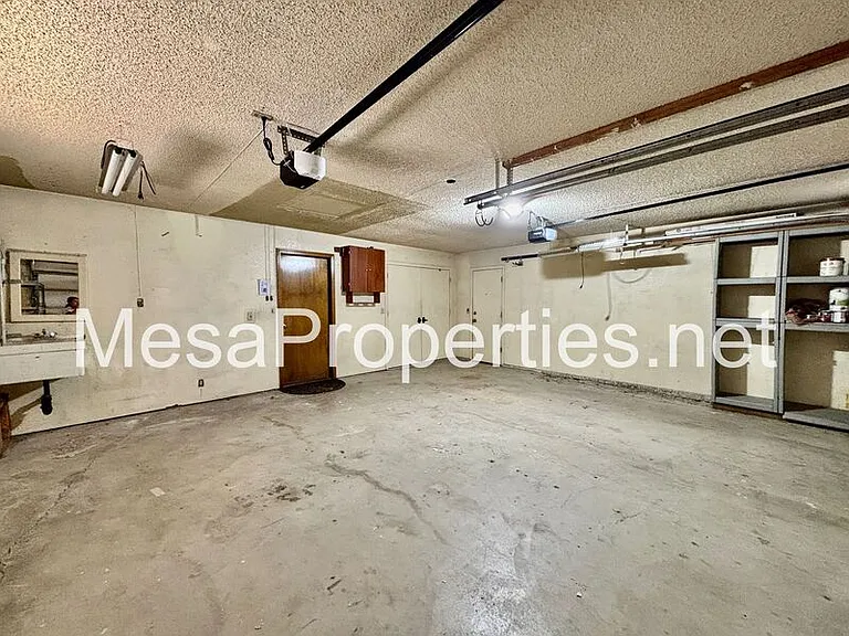 18642 Orange St — Photo 26