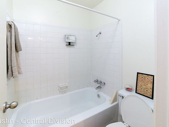 5th image of 4310 Avenue B APT 203