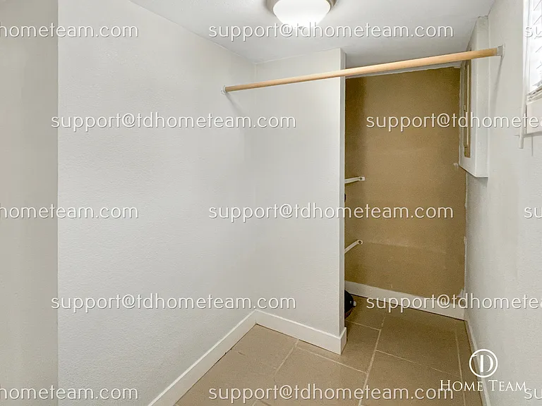 5302 S Pine St — Photo 16