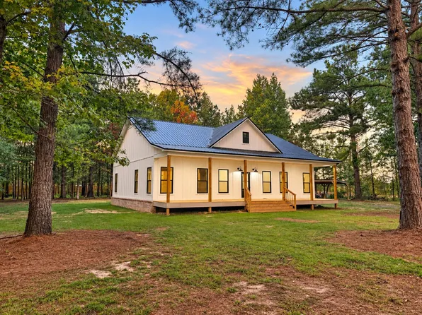 125 Whiteoak Ln, Guntown, MS 38849