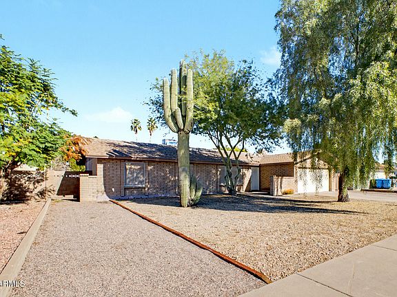 2nd image of 3810 W CAMPO BELLO Drive