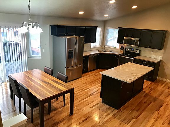 5th image of 8514 E Bull Pine Ln