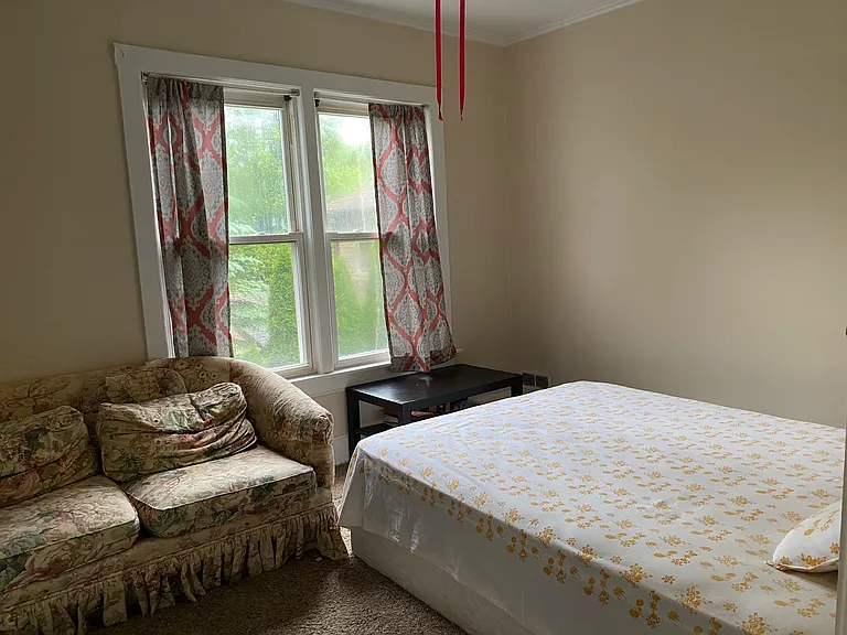 529 Illinois Rd #2 — Photo 8