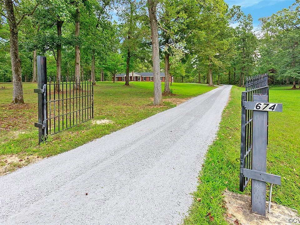 674 Spring Grove Rd, Spring Grove, VA 23881 Zillow