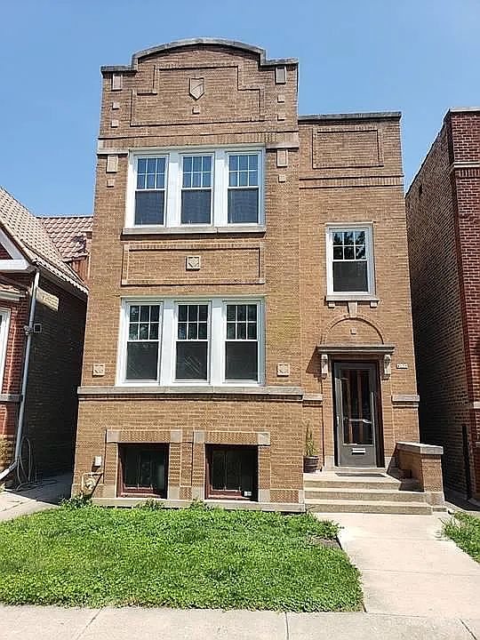 1st image of 4139 N Francisco Ave #G
