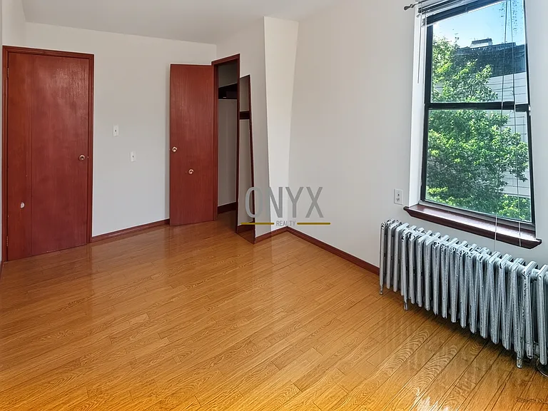 61-05 Gates Ave #3 — Photo 6