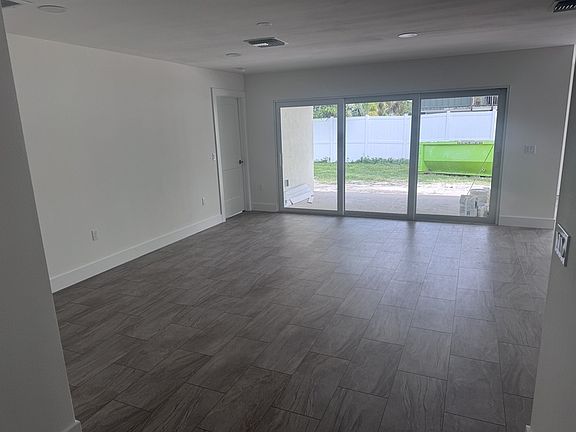 5th image of 3151 Ashton Rd