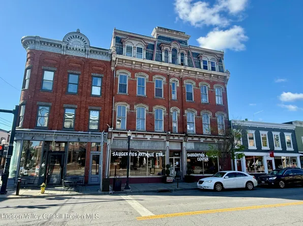 220 Main Street, Saugerties, NY 12477