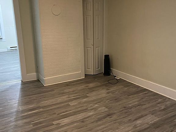 5th image of 129 Shaw St APT 1