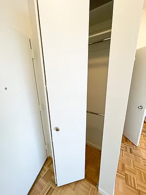 Rented by City Connections Realty | media 24