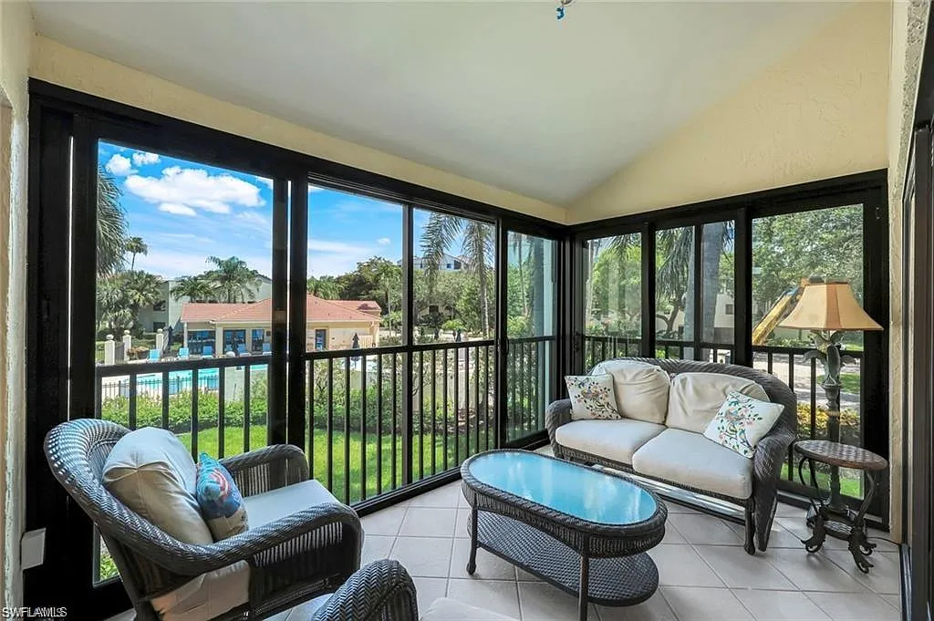 3 bed, 2.0 bath, 1450 sqft, $5,500 — Photo 4