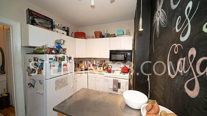 Rented by Sterling Realty Solution Inc | media 25