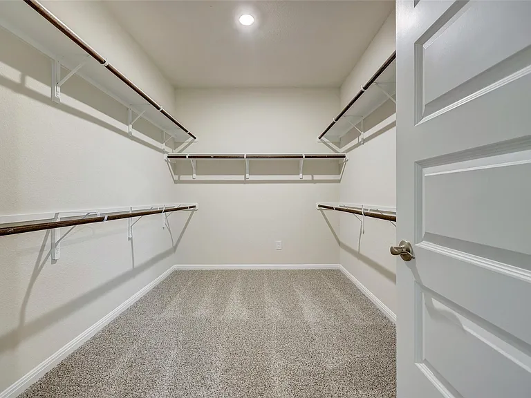 201 Fairmeadow Downs Dr — Photo 19