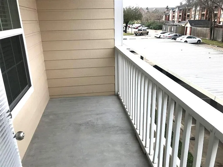 2750 Holly Hall St #1907 — Photo 22