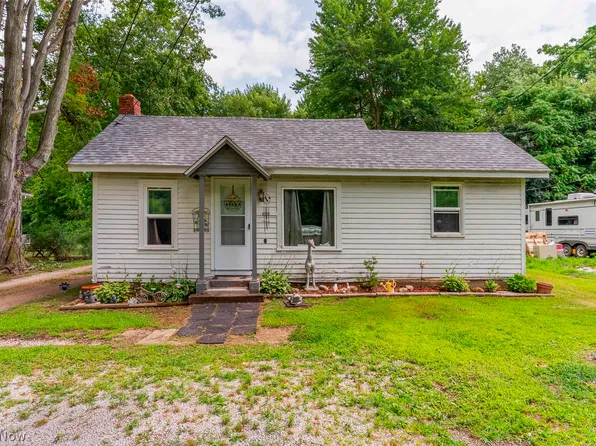 161 West St, Geneva, OH 44041