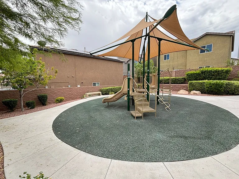 10741 Cather Ave — Photo 40