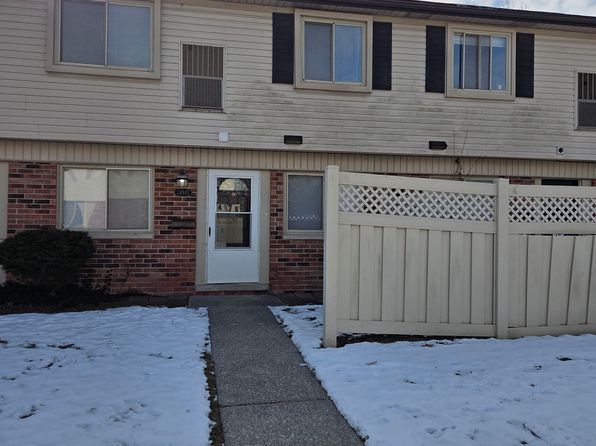 24943 Mayfair St #28