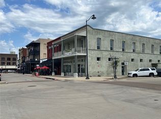 119 S Railroad St, Navasota, TX 77868