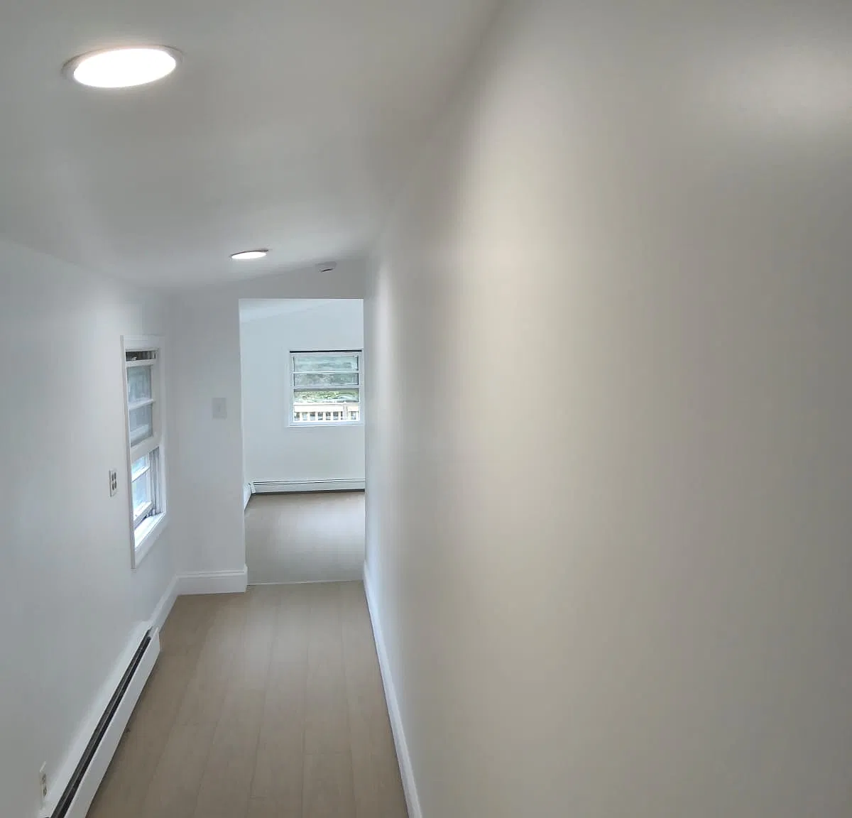 3 bed, $1,765 — Photo 2