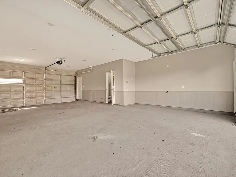 8321 Coma St — Photo 22