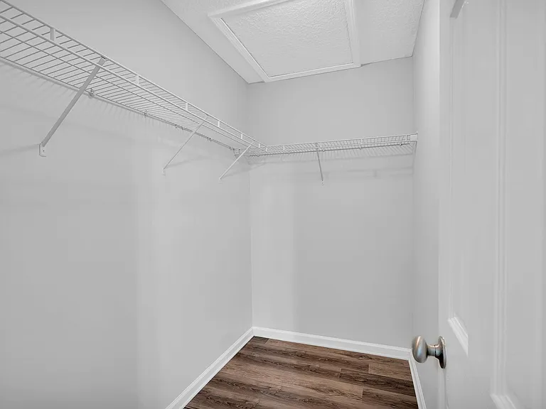 8305 Homeport Ct — Photo 11