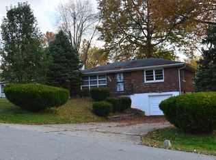 1506 Melody Ln, Louisville, KY 40214