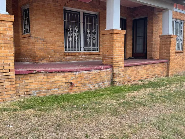 825 W Queen St, Tyler, TX 75702