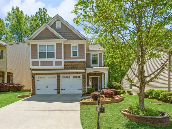 5815 Falls Landing Dr, Cumming, GA 30040
