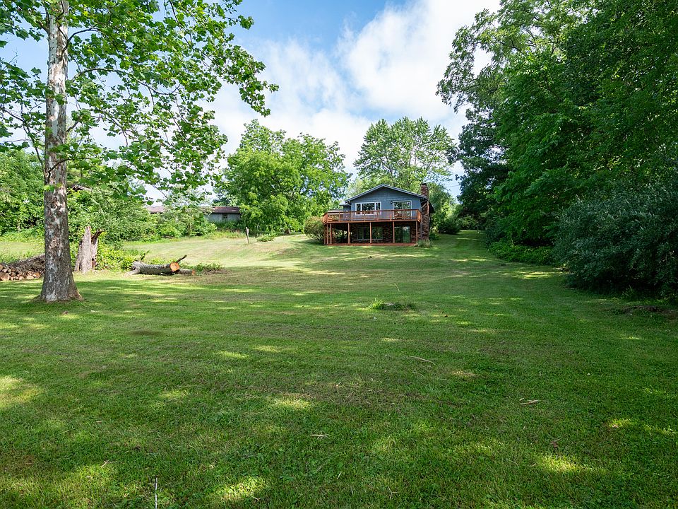 2nd image of 35495 Baseline Rd