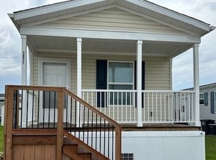 1811 Carmel Dr #99, Monroe, MI 48161